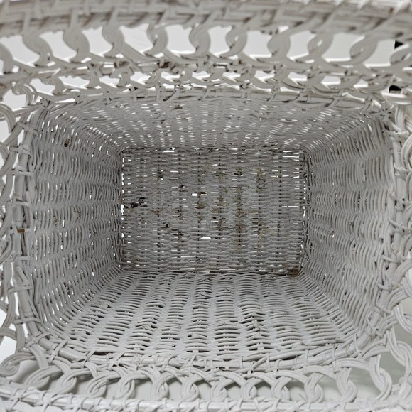 Vintage Wicker Rattan Bathroom Shelf Waste Basket Tissue Box Cover Set White - Picture 12 of 16